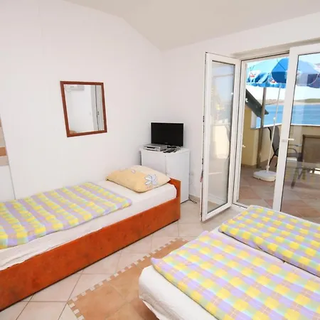 Apartment 3316g